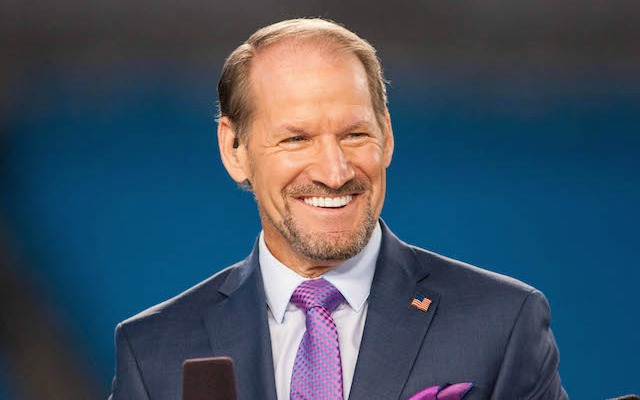 Bill-Cowher-sideline-coaching-out-CBS.jp
