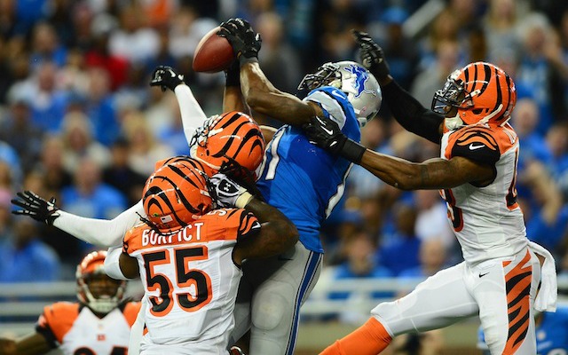 Calvin-Johnson.400.picks.Bengals.jpg