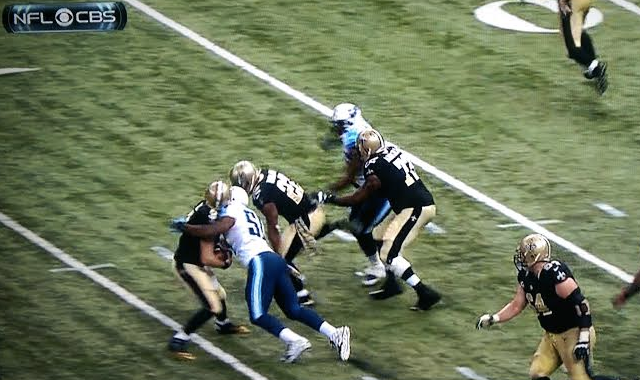 Titans' Orakpo draws 3 flags for hit on Brees
