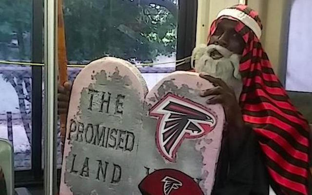 Can Moses save the Falcons season? (Twitter/CaliATL11)