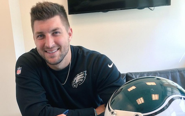 Tebow-Eagles-Twitter-04-20-15.jpg