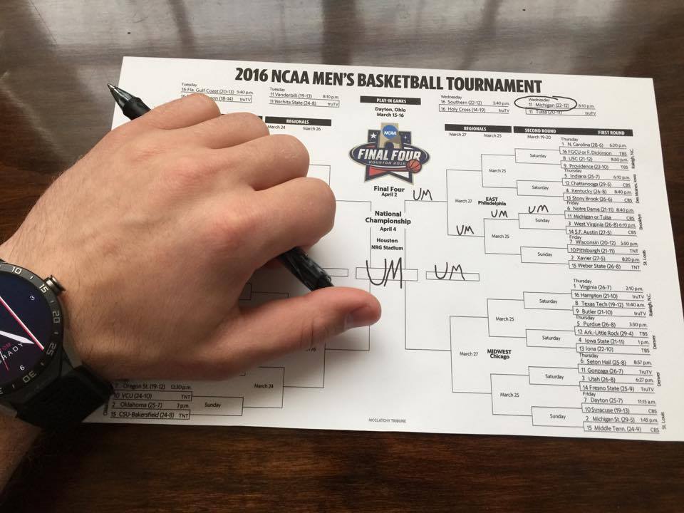 Brady only fills in Michigan for his NCAA bracket