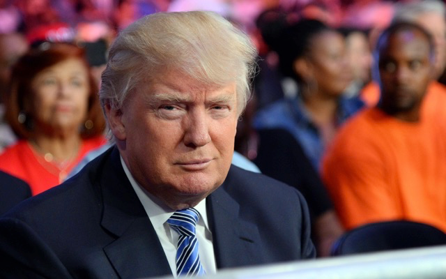 Trump says Redskins should keep their name