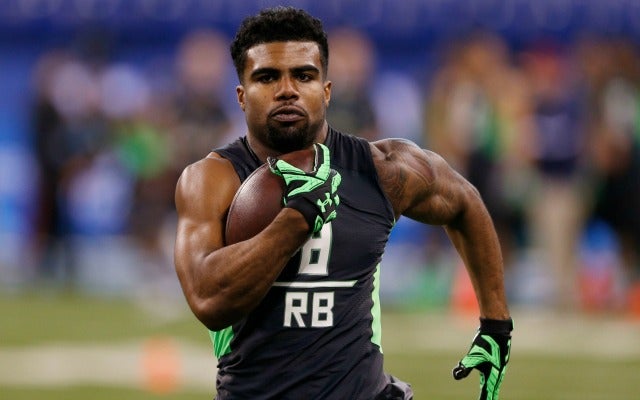 Elliott thinks Bears have fallen in love with him