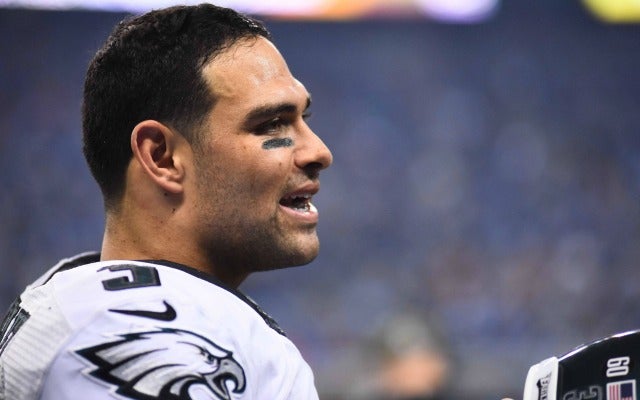 Broncos' QB situation causes safety to laugh