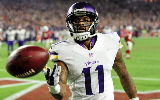 Vikings save $11.5M by releasing Mike Wallace