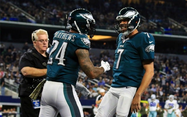 Eagles' Bradford, Mathews ruled out vs. Bucs