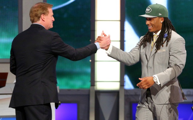 Jets safety Calvin Pryor doesn't mind having a chat. (USATSI)