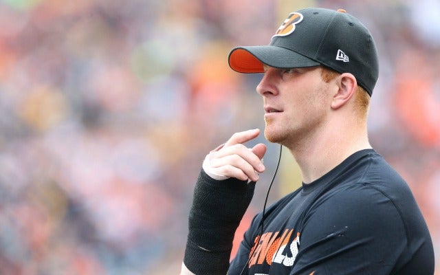 Bengals' Dalton to visit hand specialist Monday