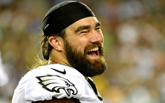 Eagles' Kelce: 'A joke' that Hardy on field now