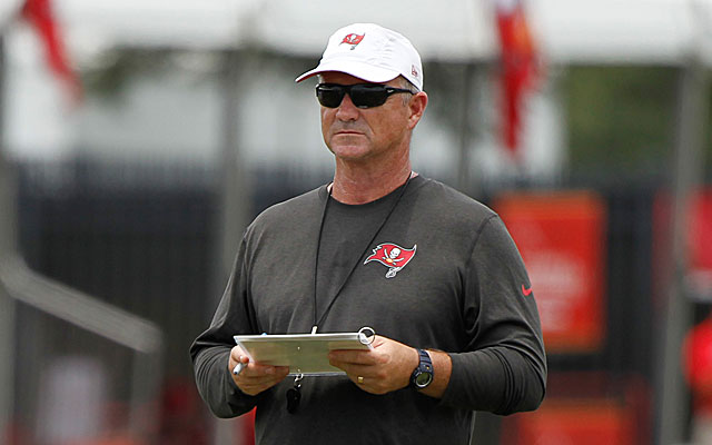 Barring setback, Jeff Tedford could be calling plays for the Bucs by Week 4. (USATSI)