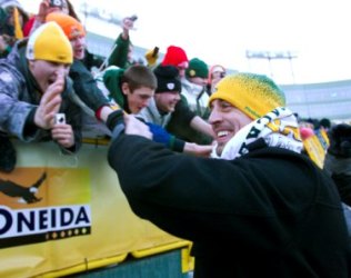 Lambeau Field won't see any warm-weather teams in December (US Presswire).