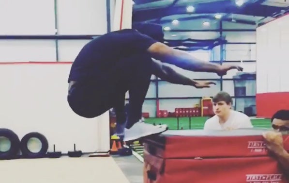 Levy looks healthy performing 57-inch box jump