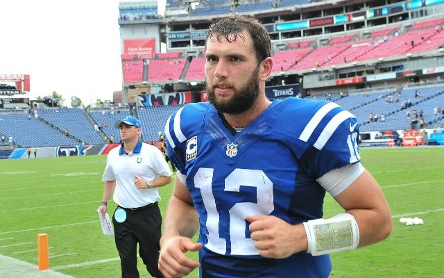 Report: Luck will start Sunday night vs. Pats