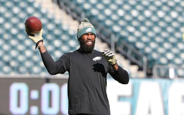 Eagles give Jenkins 4-year, $35M extension