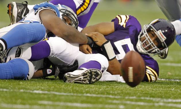 Minnesota blew a second-half lead for the third-straight game (US Presswire).