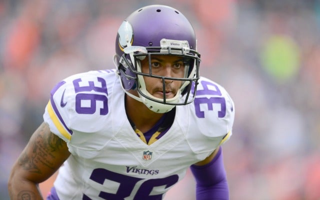 Bills agree to deal with free agent S Blanton