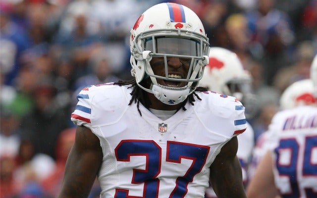 Bills' Robey rips PI call on Jags' winning drive