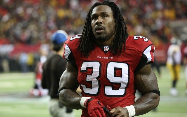 Pats meet with Steven Jackson?
