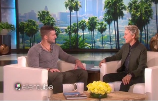 Tim Tebow says he's single, rooting for Broncos