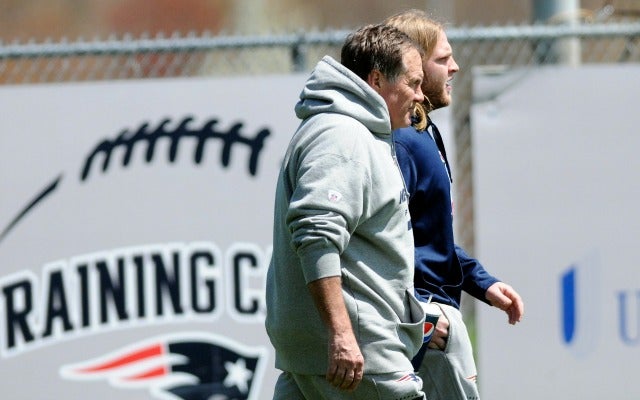 Pats safeties coach Steve Belichick like his dad