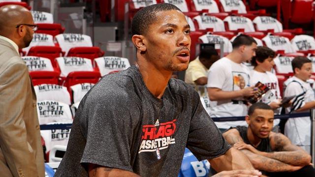 NBA: Should Derrick Rose be criticized?
