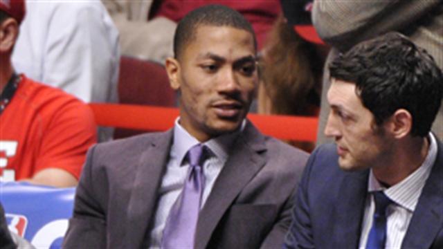 NBA: Derrick Rose: You've Got Mail