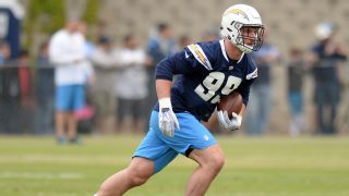 Joey Bosa, Chargers agree to huge 5-year, $135M deal