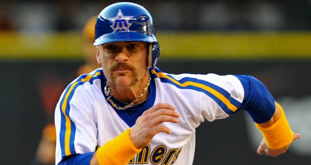 John Axford won an award for his mustache, but can he help the