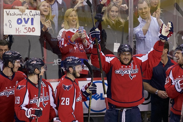 Alex Ovechkin takes a bow after scoring his 500th NHL goal. (USATSI)