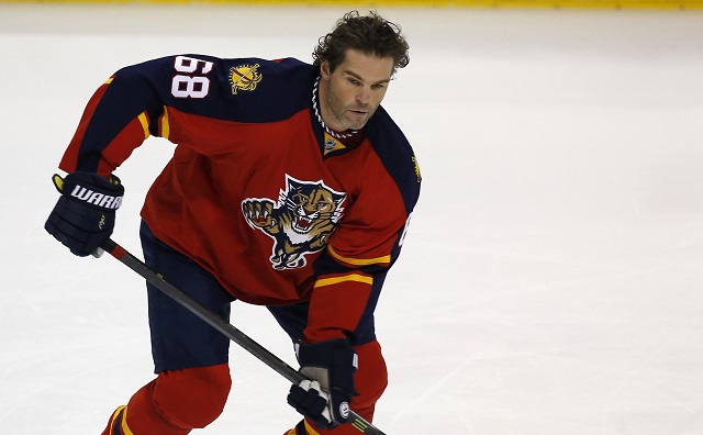 Jaromir Jagr moved into fourth all-time on the NHL's goals list. (USATSI)