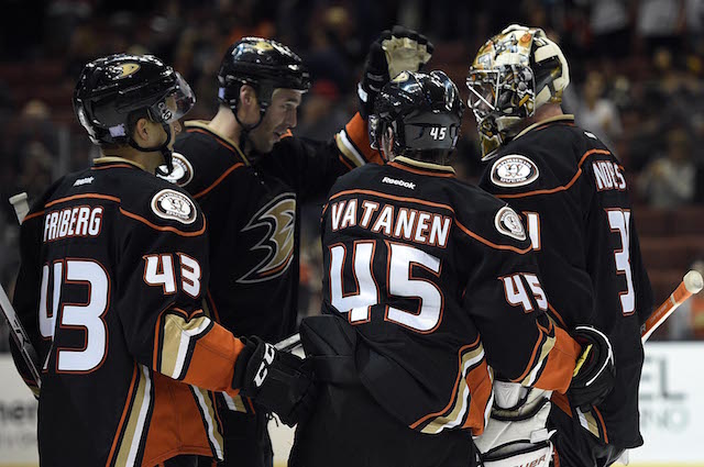 The Anaheim Ducks take a four-game winning streak into Monday night's game. (USATSI)