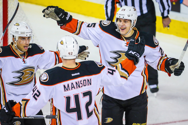 The Anaheim Ducks are the hottest team in the NHL right now. (USATSI)