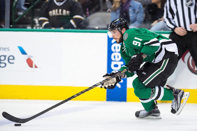 Dallas Stars forward Tyler Seguin faces his former team, the Boston Bruins, on Saturday night. (USATSI)