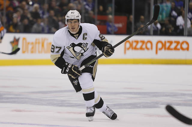 Pittsburgh Penguins forward Sidney Crosby is playing like Sidney Crosby again. (USATSI)