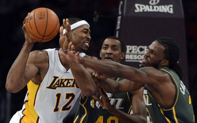 http://sports.cbsimg.net/images/visual/whatshot/41713_LakersJazz.jpg