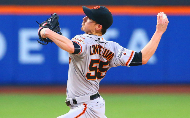 Tim Lincecum could require surgery on his injured hip. (USATSI)