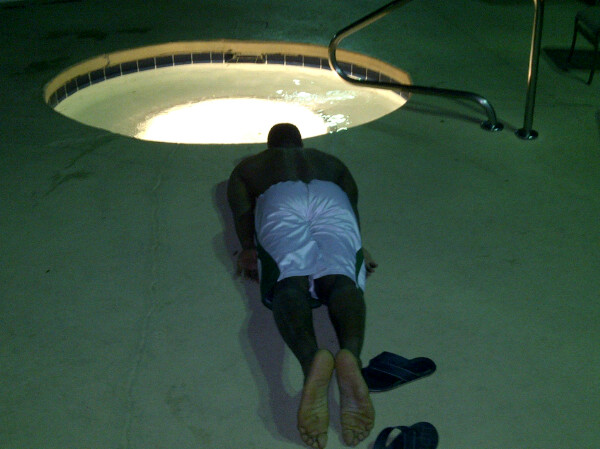 [Image: gilbert-arenas-planking-3.jpg]