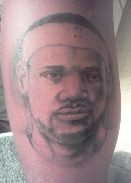 lebronjameslegtattoo