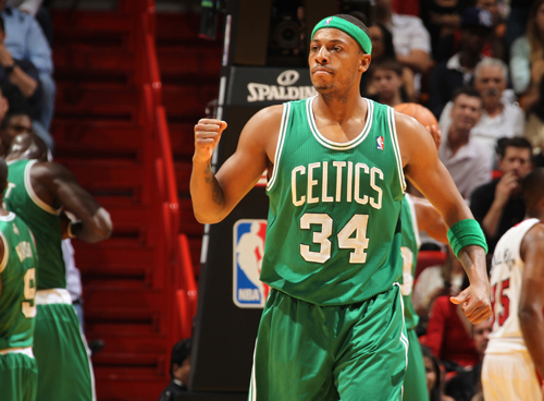 paul pierce dunk on channing frye. paul-pierce