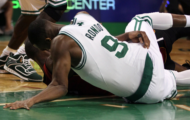 rajon-rondo-elbow.jpg