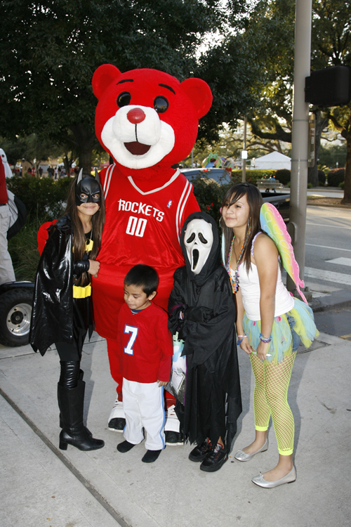 The Houston Rockets mascot