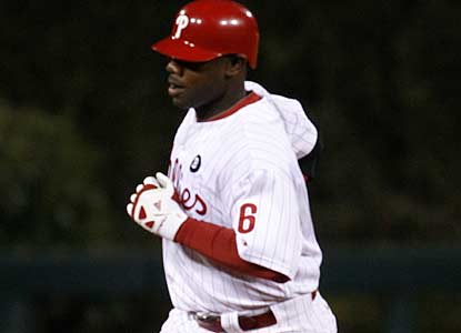 Ryan Howard ties a career high with four hits and falls a triple short of the cycle in the win. (AP)
