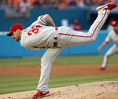 Once again Cliff Lee doesn't get enough run support, trailing 3-1 when he exits in the sixth inning. (AP)