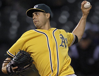 Gio Gonzalez impresses in his fifth win, throwing one-hit ball over seven innings on the mound. (AP)