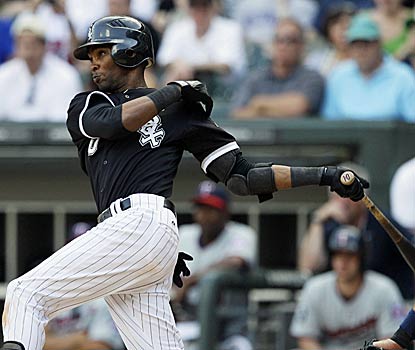 Alexei Ramirez's clutch two-out single in the ninth inning secures a Chicago win, their first over the Twins in seven meetings. (AP)
