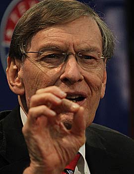 Bud Selig: MLB is trying to do 'what's in the best interests' of the Dodgers. (Getty Images)