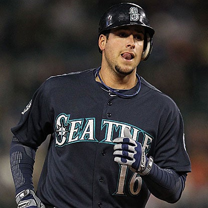 Alex Liddi records a career-high three hits to help the Mariners end their four-game losing streak.  (Getty Images)
