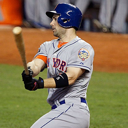 David Wright raises his NL-leading average to .402 with four hits, including a homer, in the Mets' victory over the Marlins.  (Getty Images)