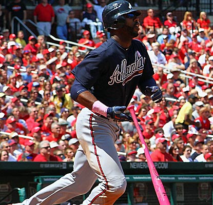 Jason Heyward finishes off a tough at-bat with a bases-clearing double to help the Braves defeat the Cardinals.  (Getty Images)